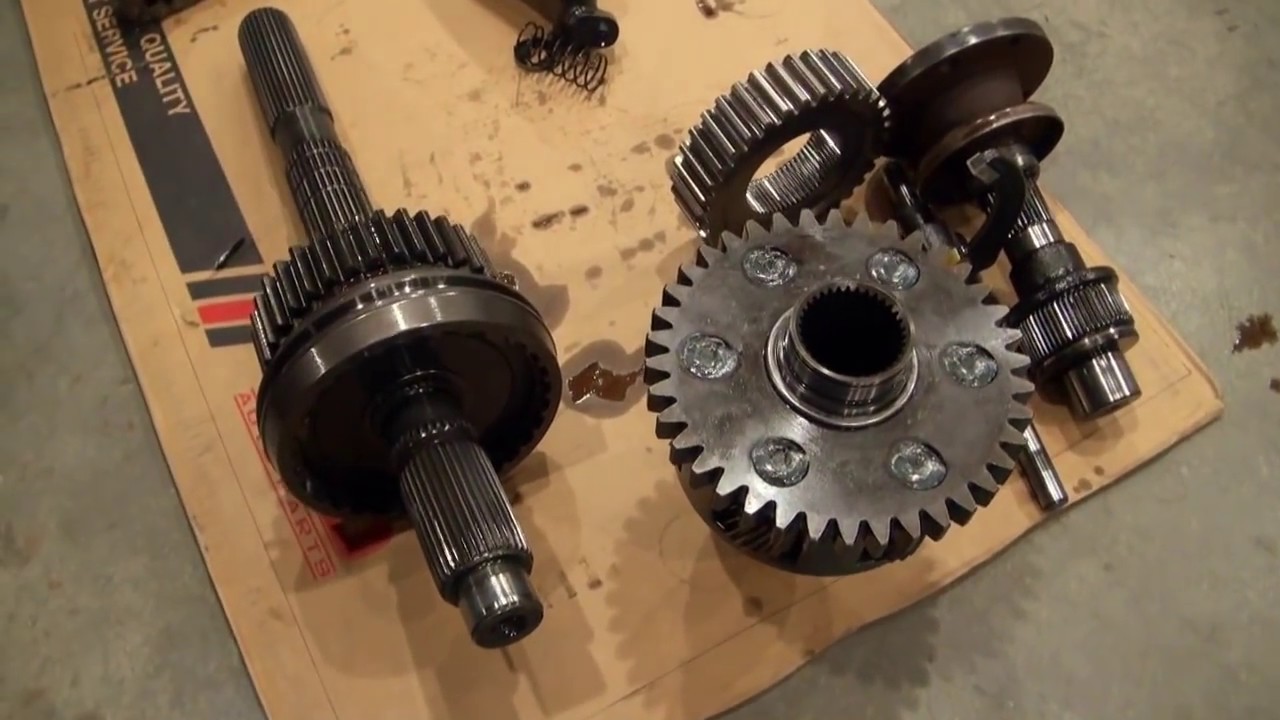 NP241 DHD Transfer Case Dissasembly Part 2