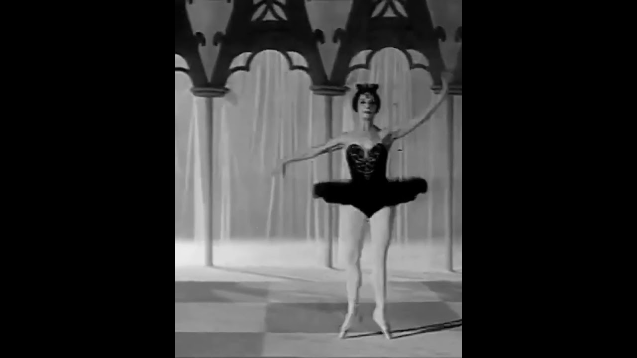 Alicia Alonso in Black Swan