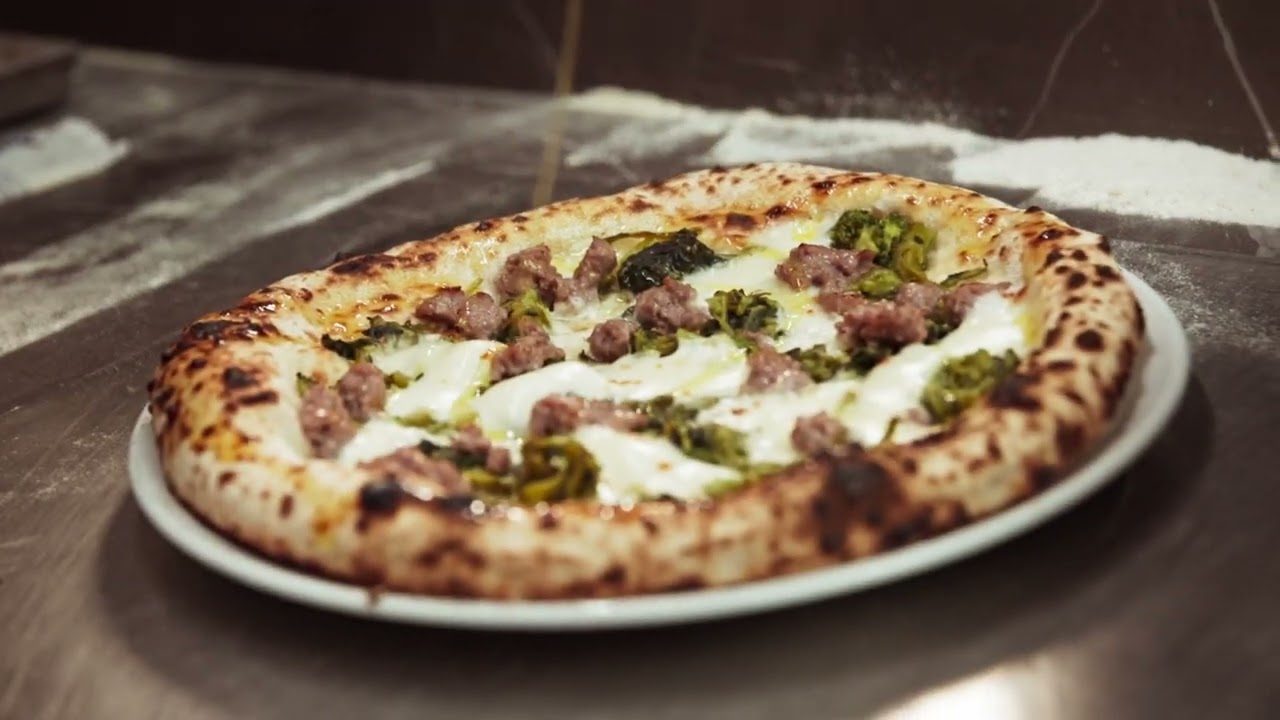 LA PIZZA NAPOLETANA: Tradizionale, Moderna e Contemporanea 🍕Impariamo a conoscerla e crearla al top!