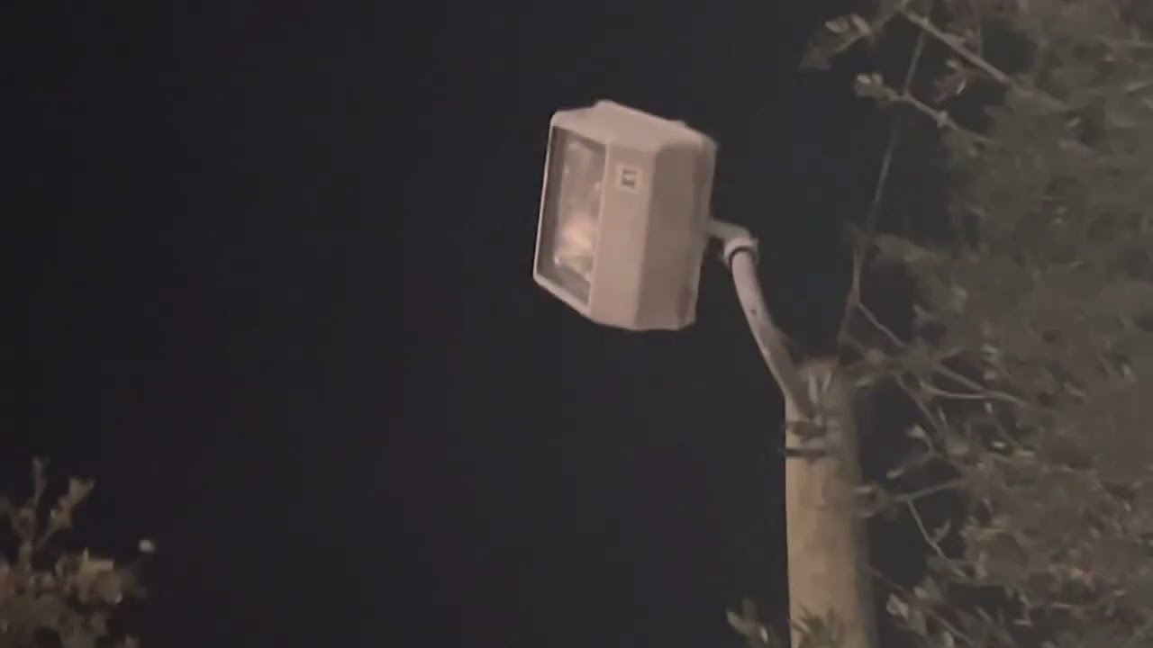 Streetlight burnt out and making noise