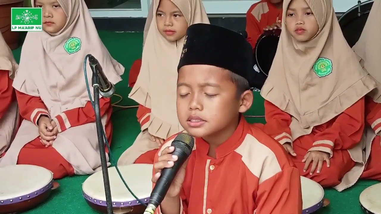 VIDIO LOMBA HADROH DALAM RANGKA HARLAH MA'ARIF YANG KE 94 MIMA KALIWANGI