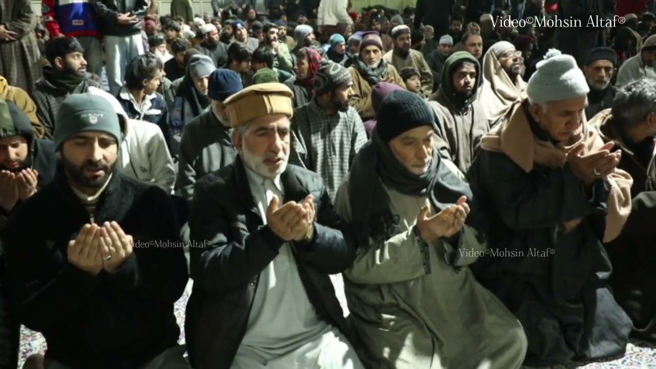 Shab-e-Baraat observed with religious fervourHazratbal shrine hosts largest gathering of devotees