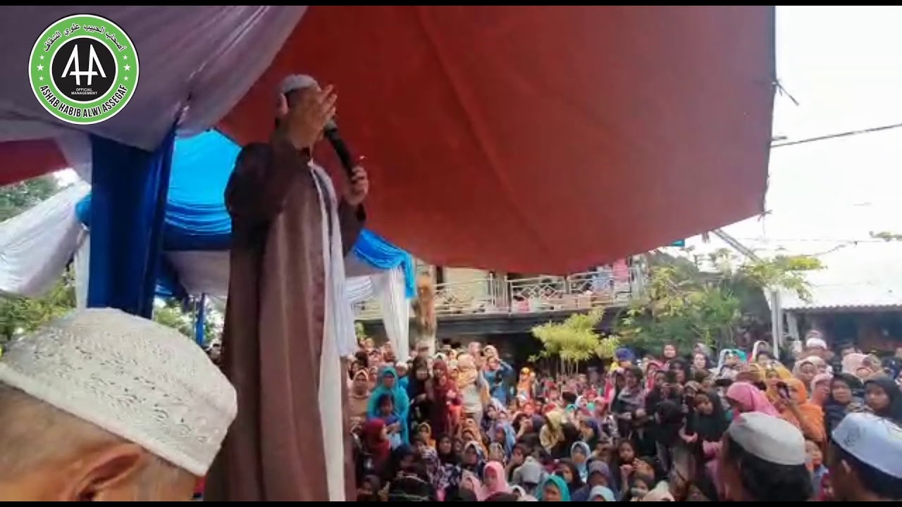 HAABIB ALWI ASSEGAF MENGISI ACARA DI DESA GIRI JAYA CIDAHU SUKABUMI