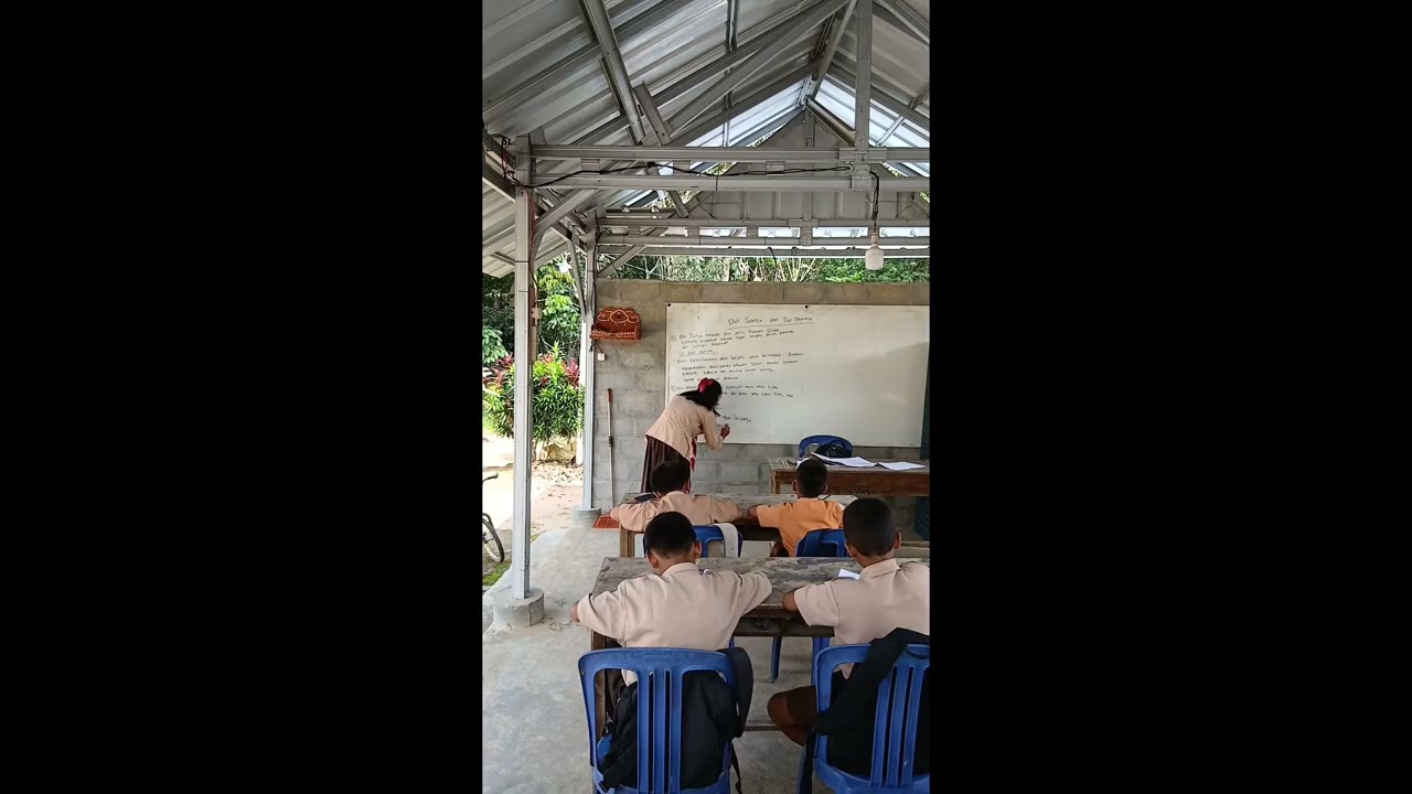 Kegiatan Ektrakurikuler Pramuka Siaga: Dwi Satya dan Dwi Dharma.