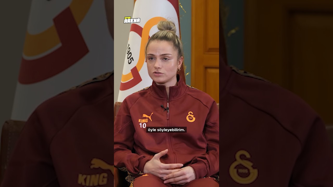 🎙️ Melike Pekel, Bayern Münih yıllarını anlattı: "Her sene beni oyalıyorlardı..." 