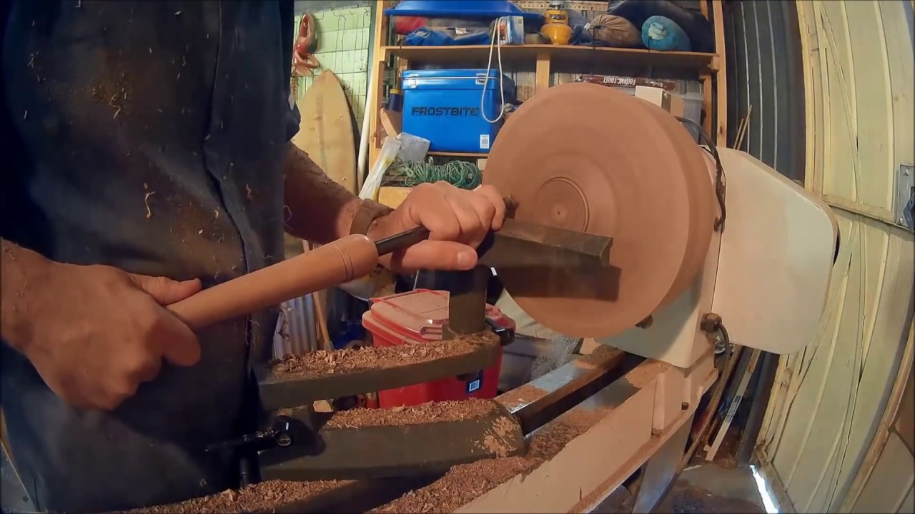 Turning a wooden hand line