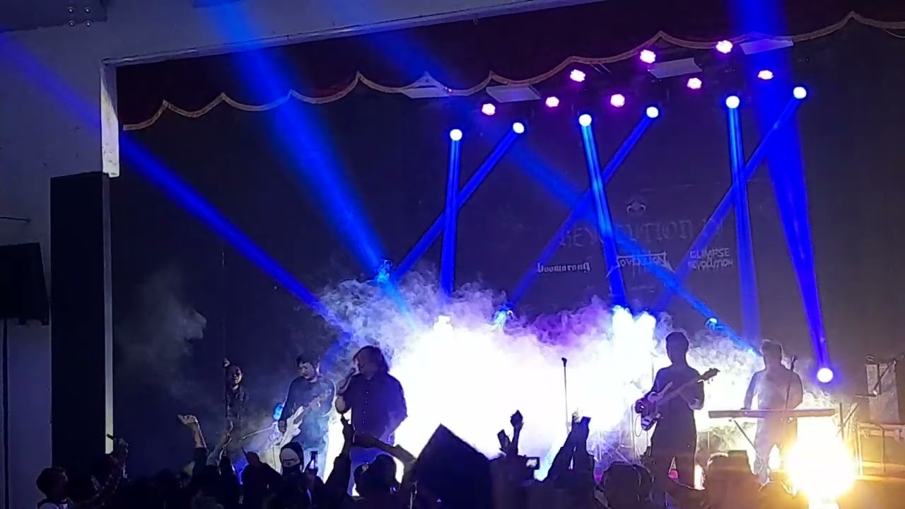 Boomarang-stellar (live @ vanapa hall)