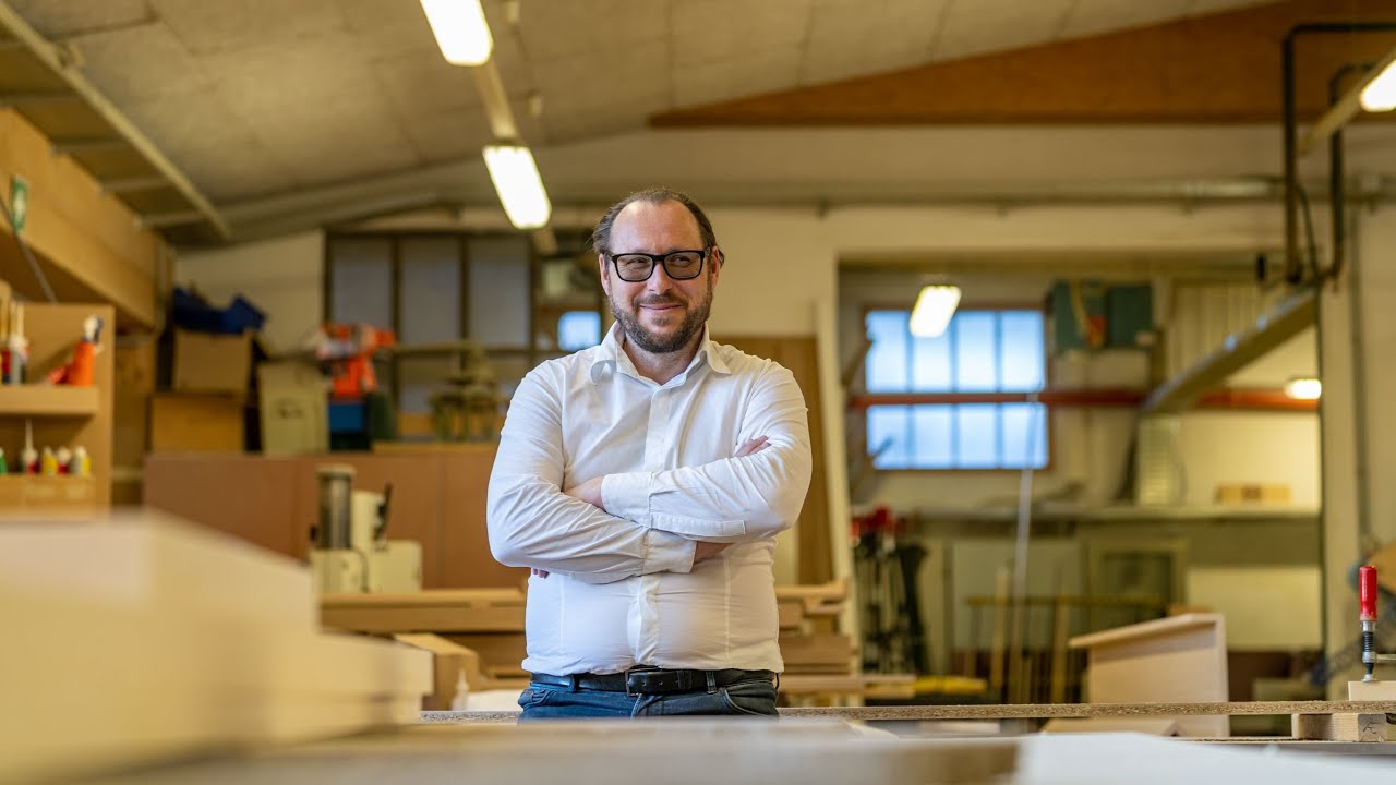 get Möbeldesign und Visionen - Joachim Mayr aus Lunz am See