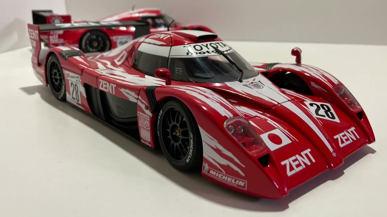Toyota GT-ONE 1998 vs 1999 Autoart
