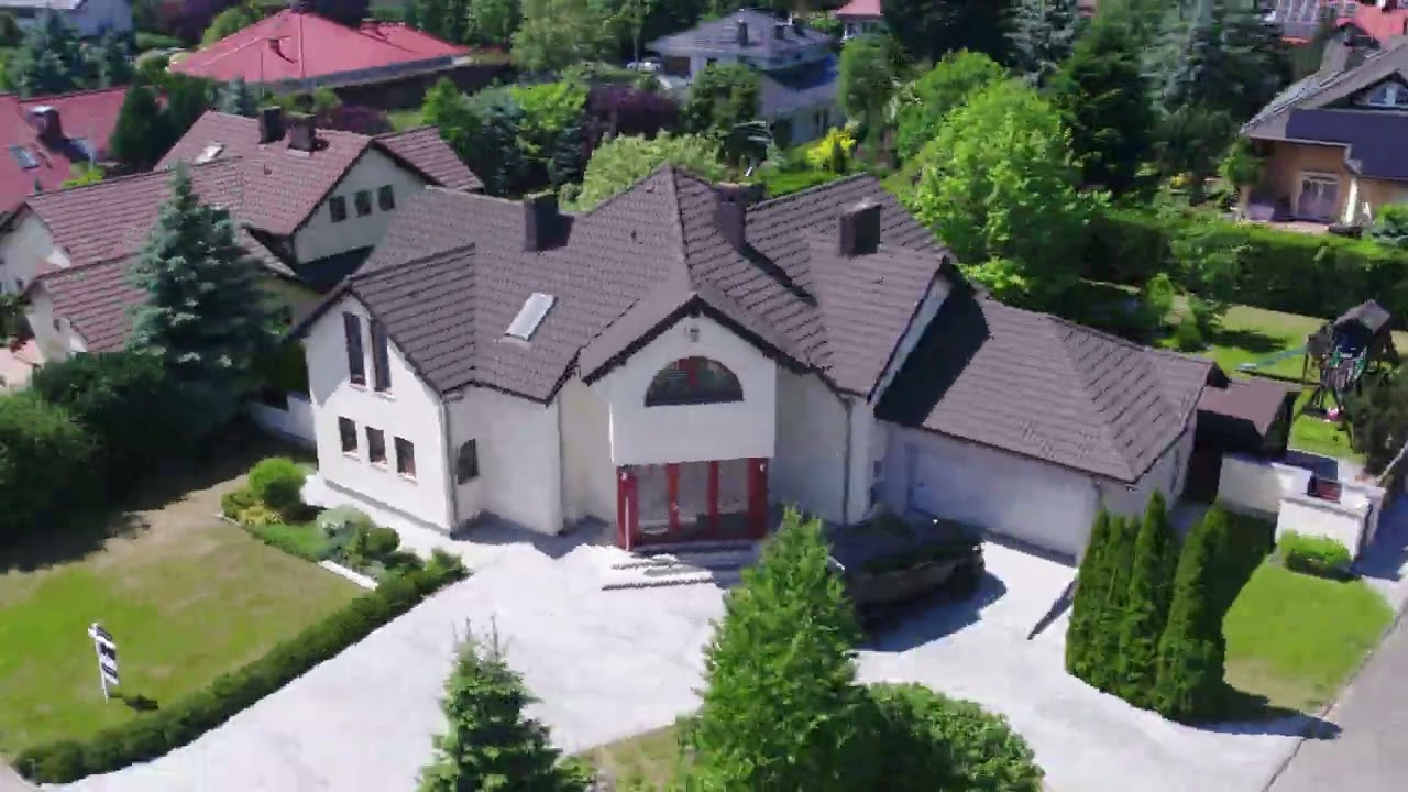 Elegancki dom w prestiżowej lokalizacji Chyby - Osiedle Zielone