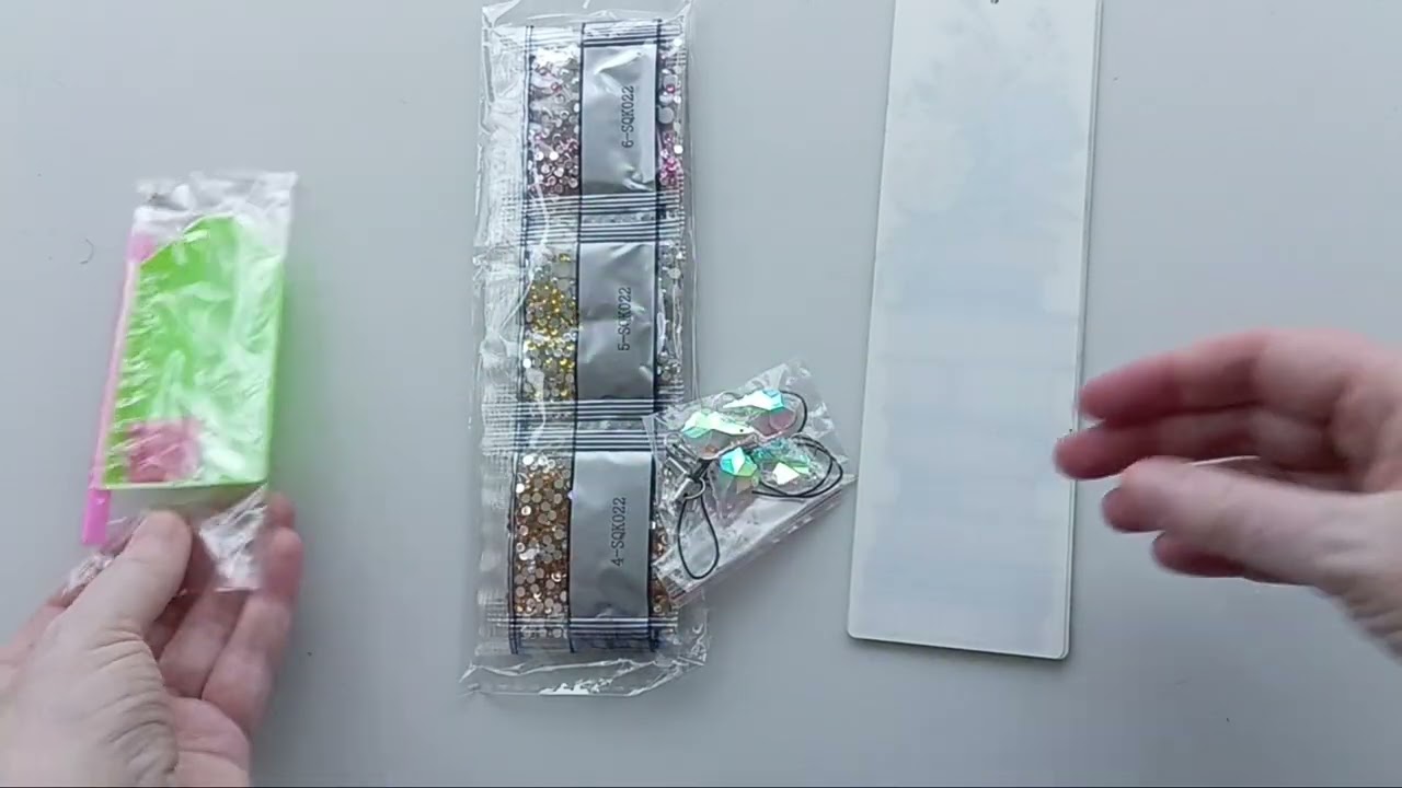 Diamond painting kit unboxing 