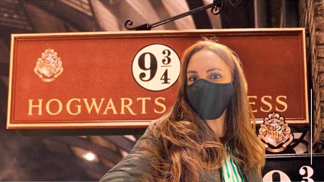PLATAFORMA 9 ¾ - LOJA OFICIAL DO HARRY POTTER | KING’S CROSS LONDRES - UK