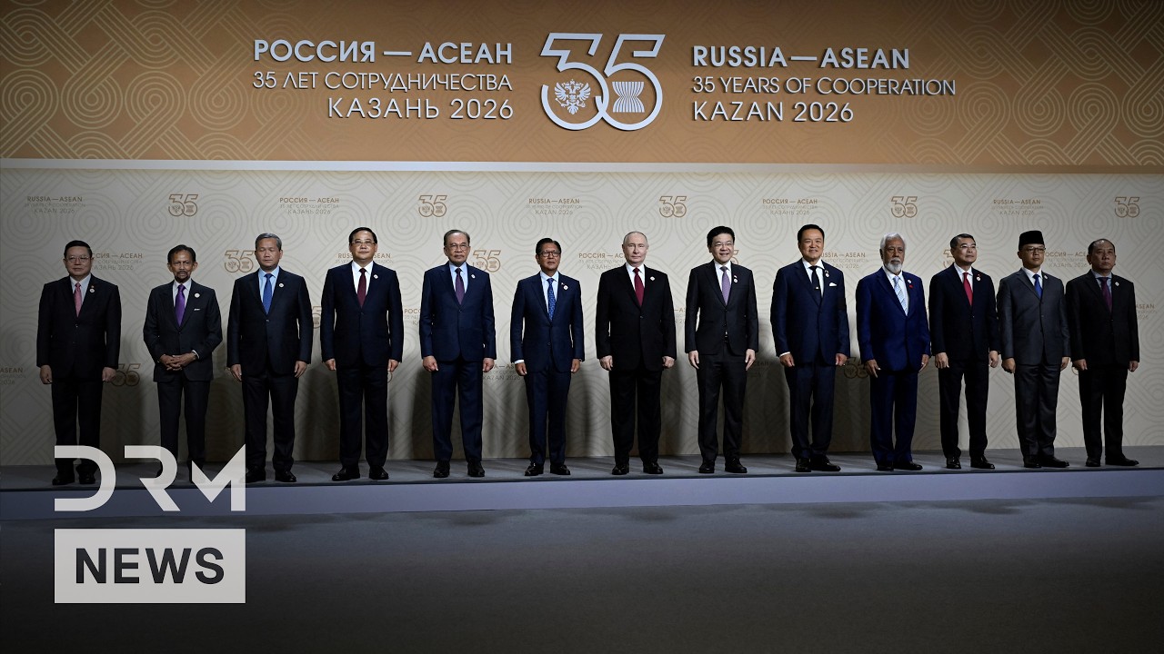 FAMILY PHOTO: Putin Joins ASEAN Leaders for Photo at Russia-ASEAN 35th Anniversary Summit | AC1B