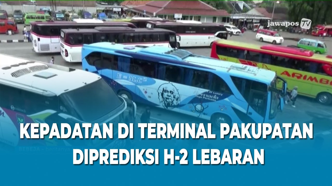 KEPADATAN PEMUDIK DI TERMINAL PAKUPATAN DIPREDIKSI H-2 LEBARAN