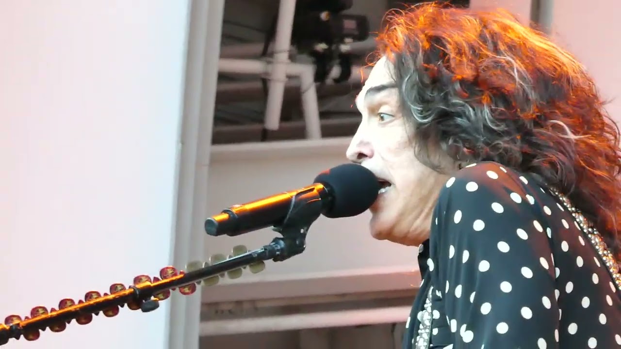 Kiss - Christine Sixteen. Sound Check. Hollywood Bowl.11-3-23