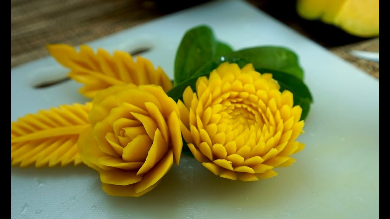 Easy carving petals from around to the center, 2 leaves design for beginners | by chef namtarn