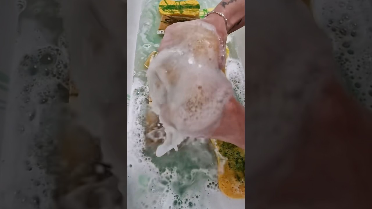 bathtub squeezes for the watery AND sudsy lovers! 🫧💦 #overload #bathtub #dishsoap #sudsysqueeze