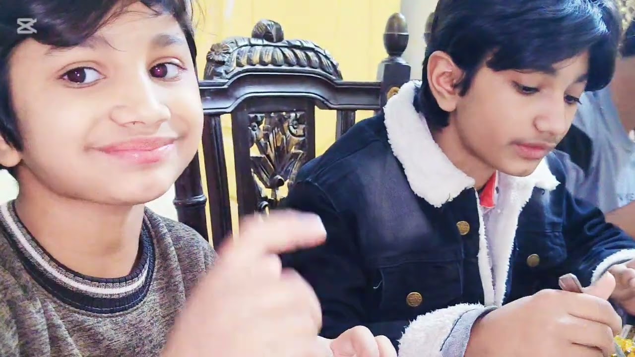 Dasi khany or Panjabi lag!