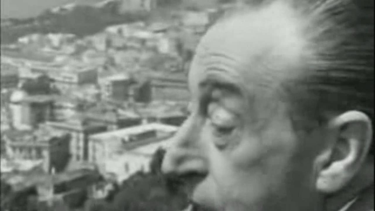 » 'A CITTA' 'E PULLECENELLA
