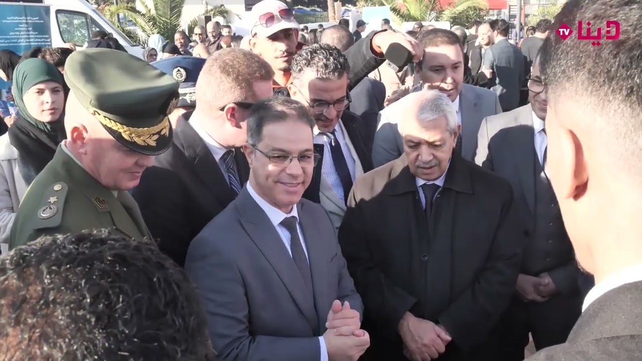 1er partie يوماً تحسيسيا وتوعوياً حول مخاطر انتشار المخدرات في الوسط الجامعي  جامعة وهران 1