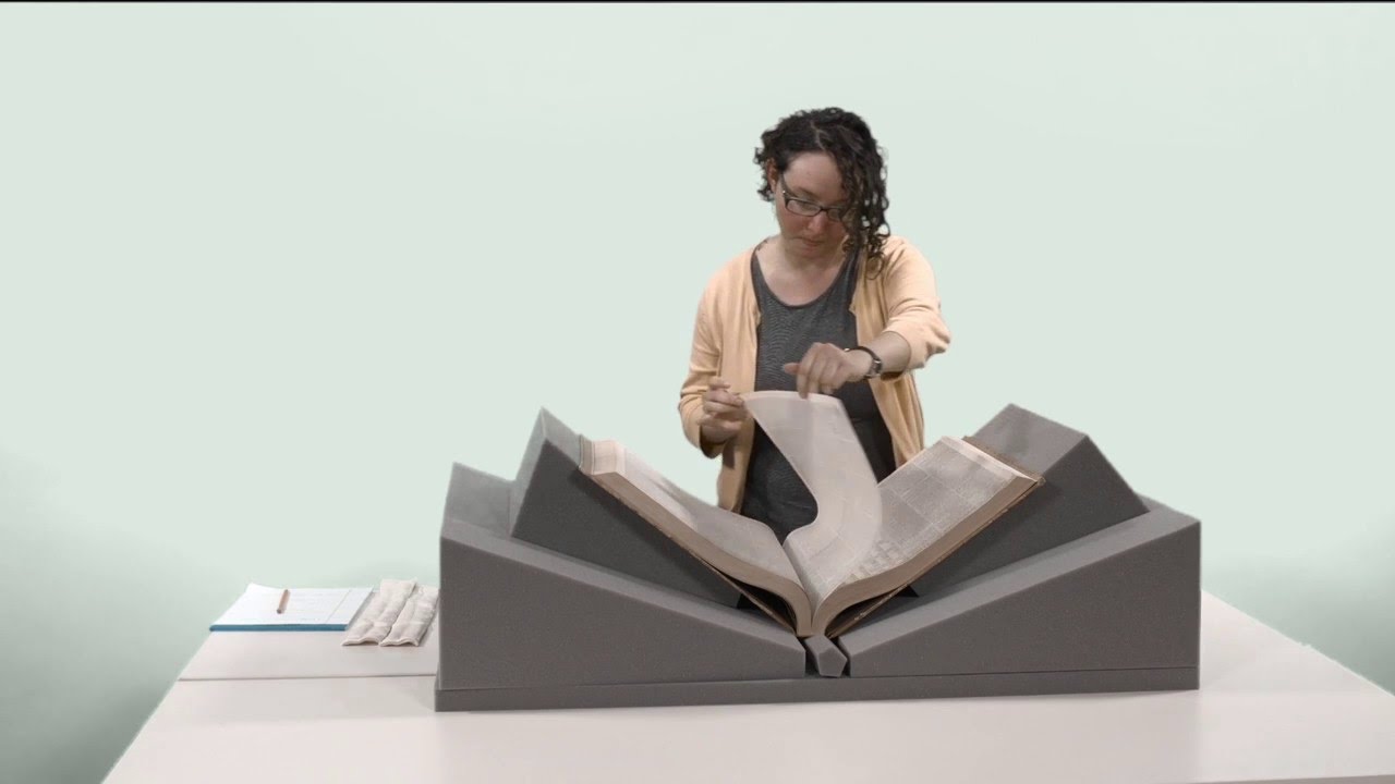 Handling Historical Newspapers