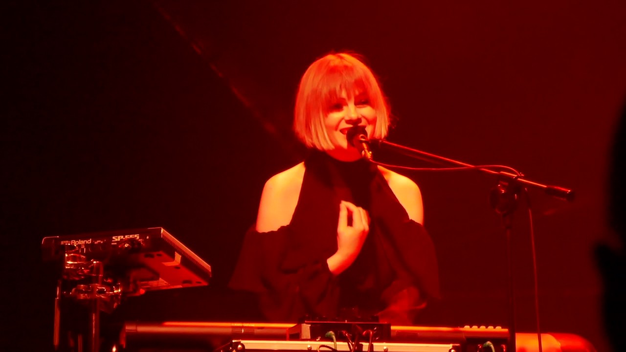Julia Marcell - Andrew (Live at Palladium, Warszawa, 2016)