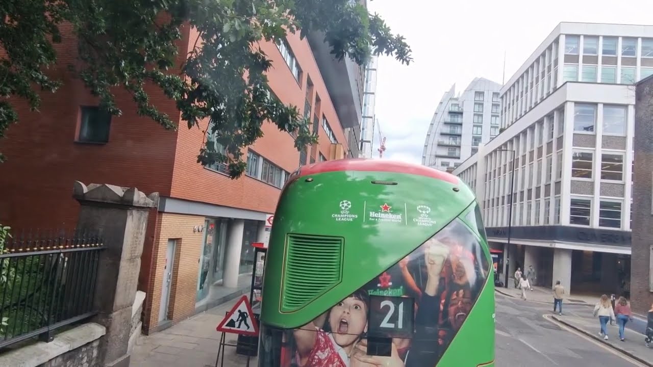 London Bus routes 43 from London Bridge to Friern Barnet
