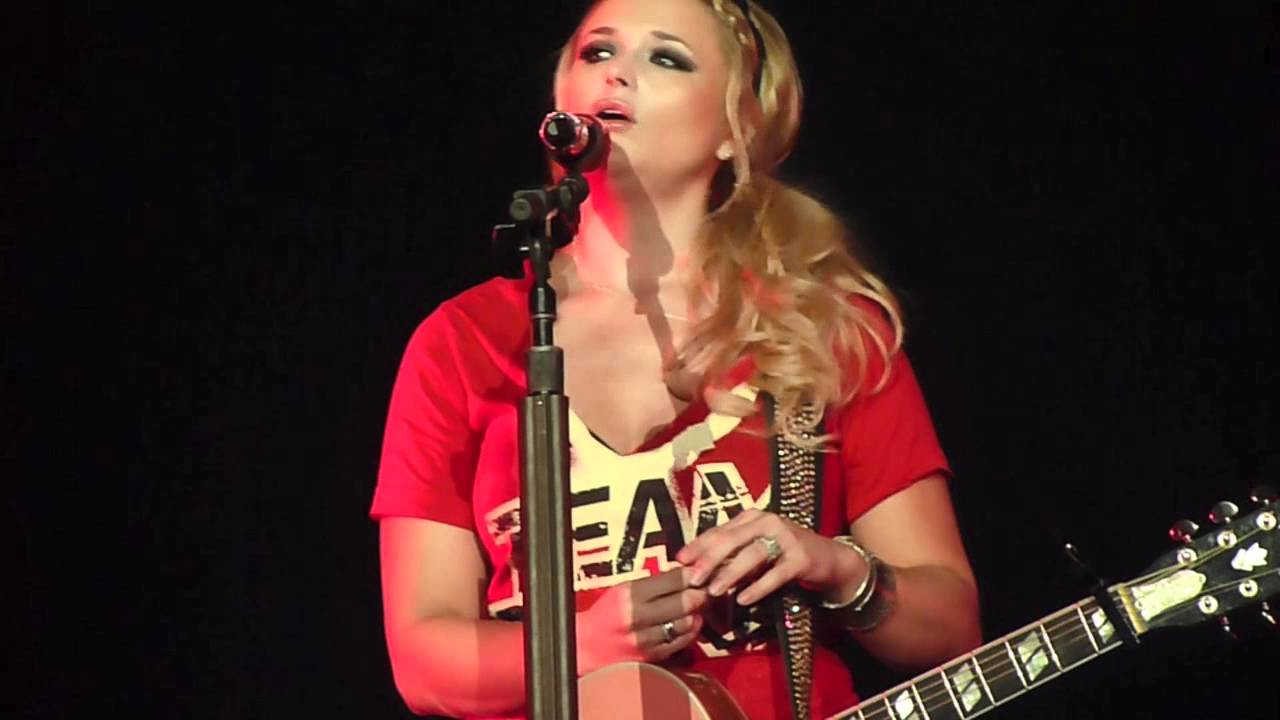 Miranda Lambert On Meeting Lady Gaga, Etc. - Saginaw, MI 3/24/12