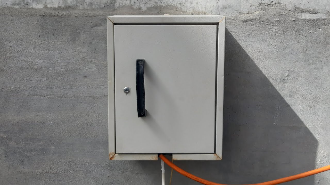 تجميع وتركيب نقطة شحن لسيارتك (مركبتك) بطريقة لم يخبرها لك احد من قبل.Vehicle charging point