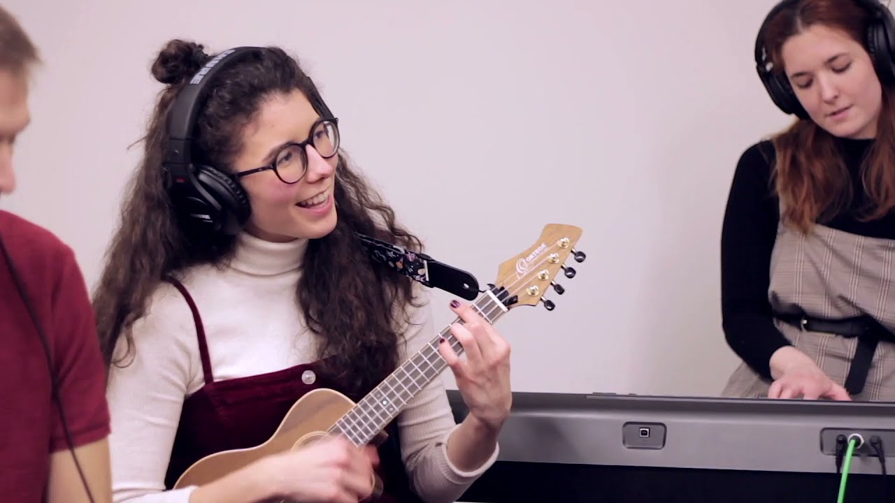 Olive Live - Carry On