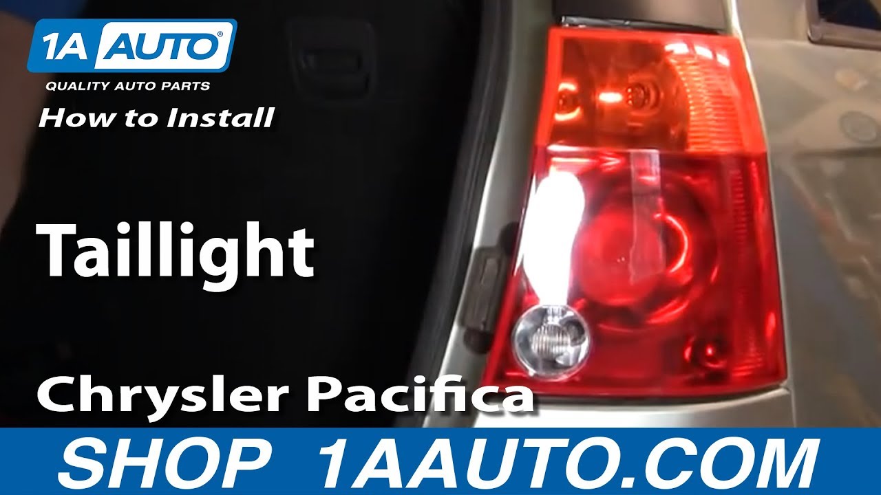 Как заменить задние фонари на Chrysler Pacifica 04-08
