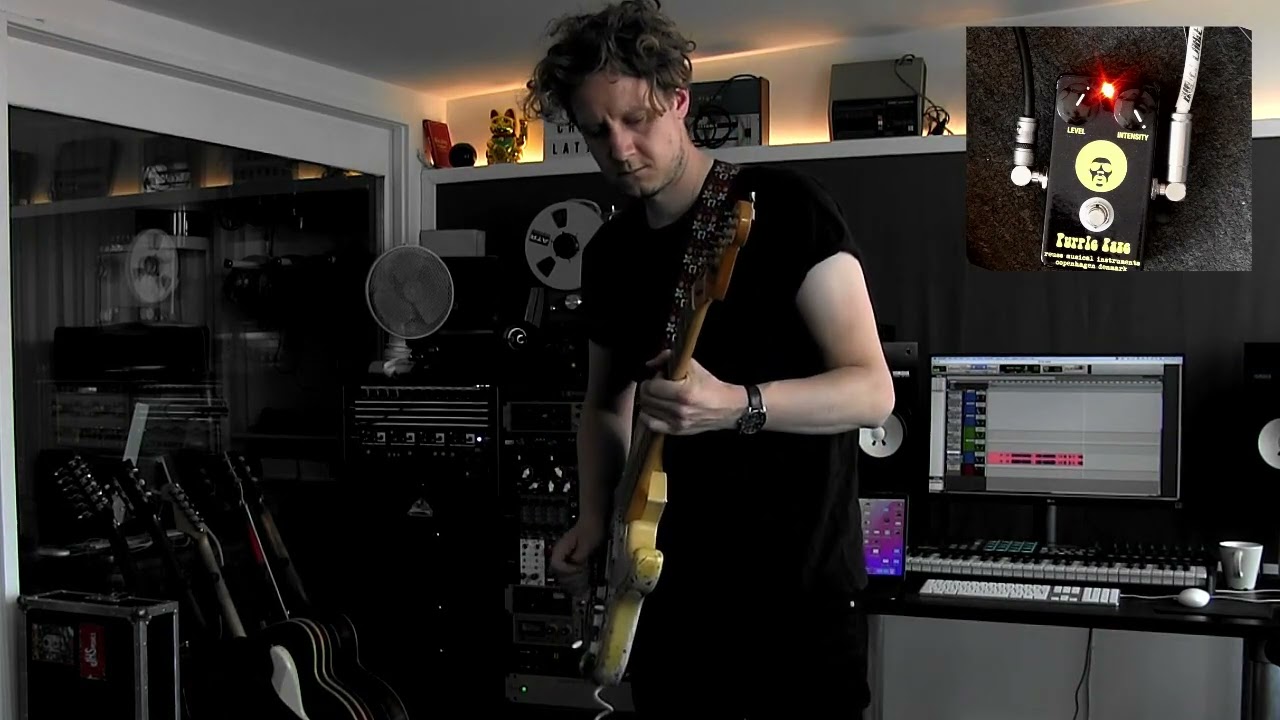 Reuss Purple Faze fuzz demo by Rasmus Skov (2nd edition Purple Faze)