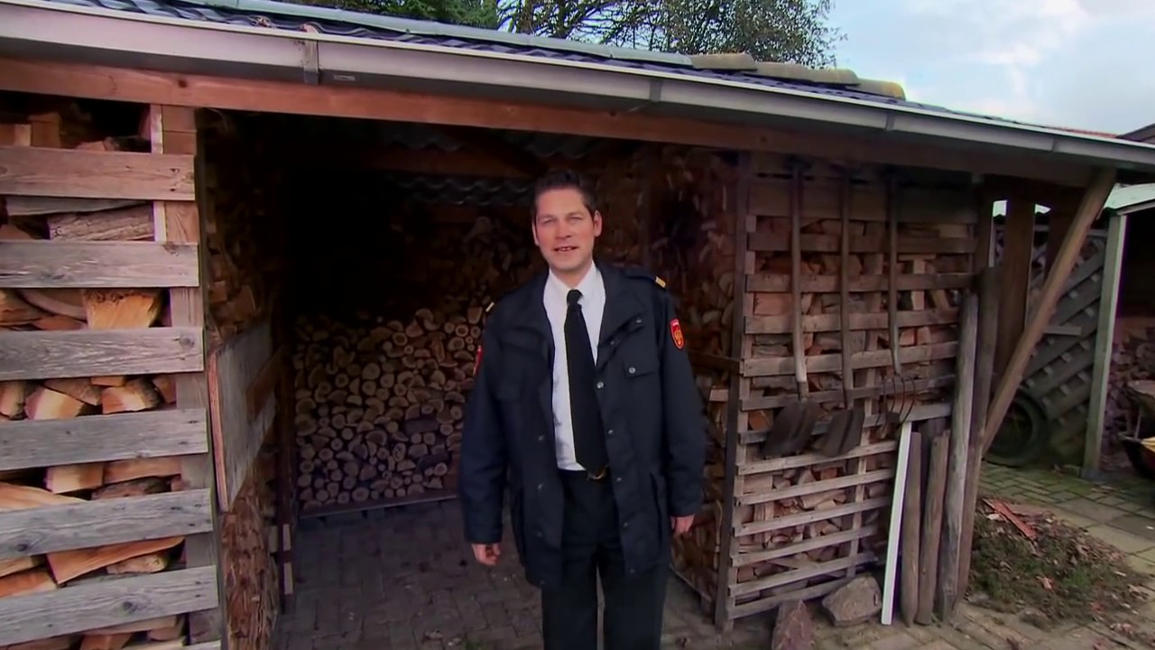 Zo steek je veilig je houtkachel aan