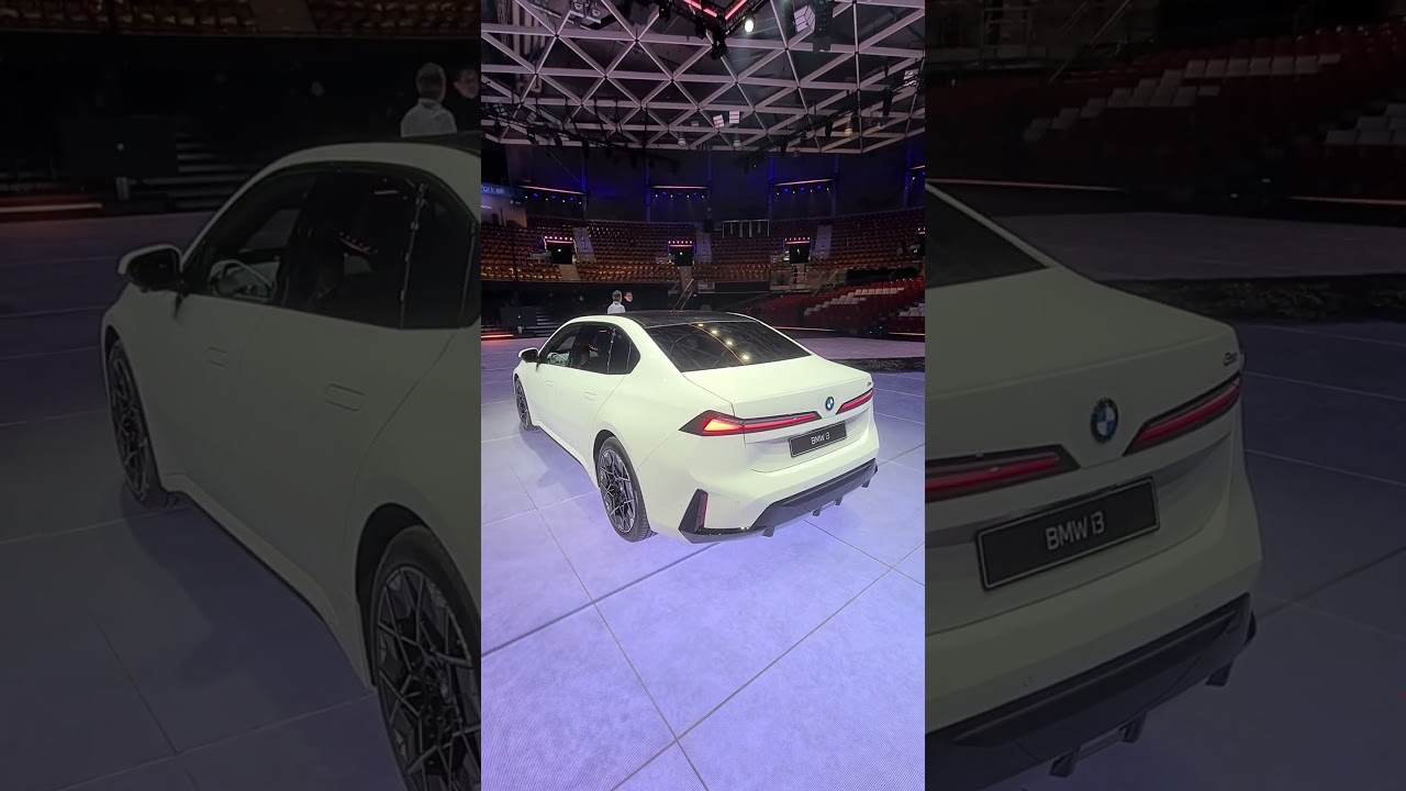 Itt az &uacute;j BMW i3 #bmw #bmwi3 #vezess