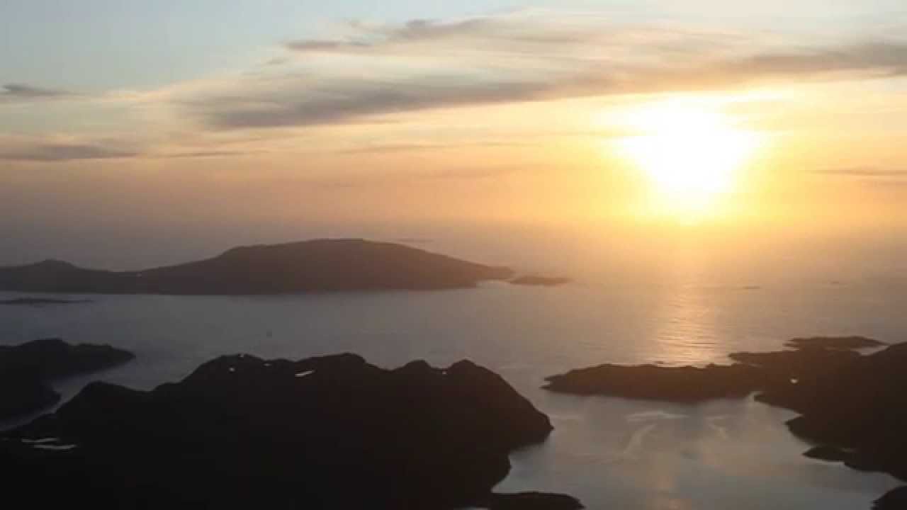 Clouds at sunset ('Closer' Mike Oldfield)