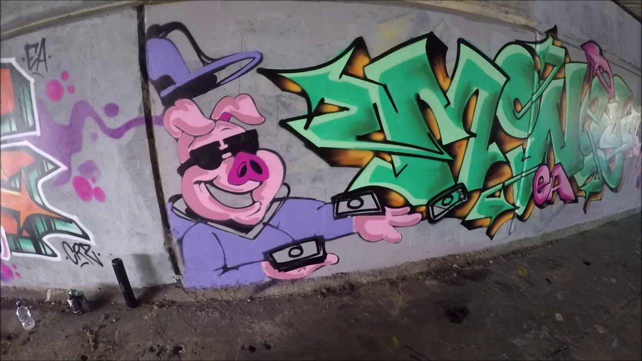 Graffiti - Ghost EA - Money
