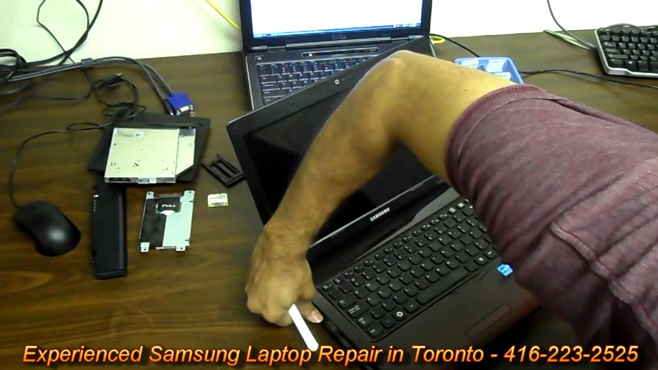 PCNix Computer Service Toronto Samsung R480 Disassemble & Repair 1/2