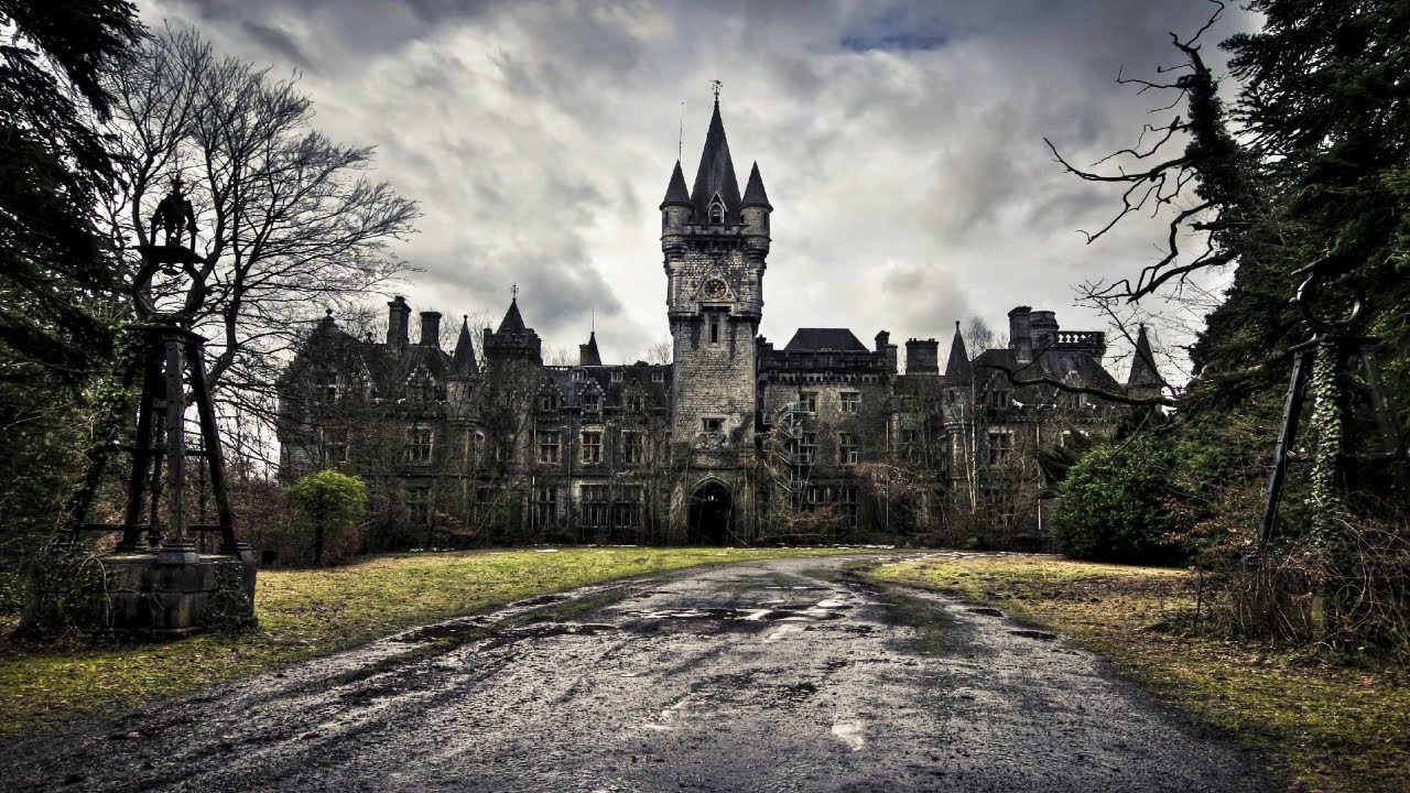 KËSHTJELLA E PUSHTUAR NGA FANTAZMAT