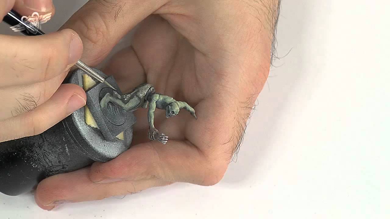 How to Paint: Filthy Zombie Rags (3 Colours Up: Painting Tutorial)