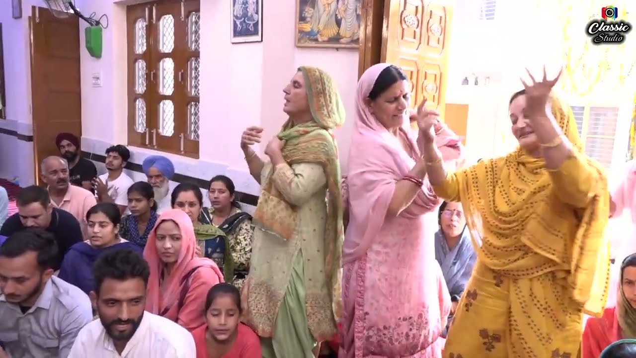 ऐसी बंशी श्याम बजायी, सबके मन में रही समाय। Esi banshi shyam bjayi sbke mn me rhi smay @khaladarbar