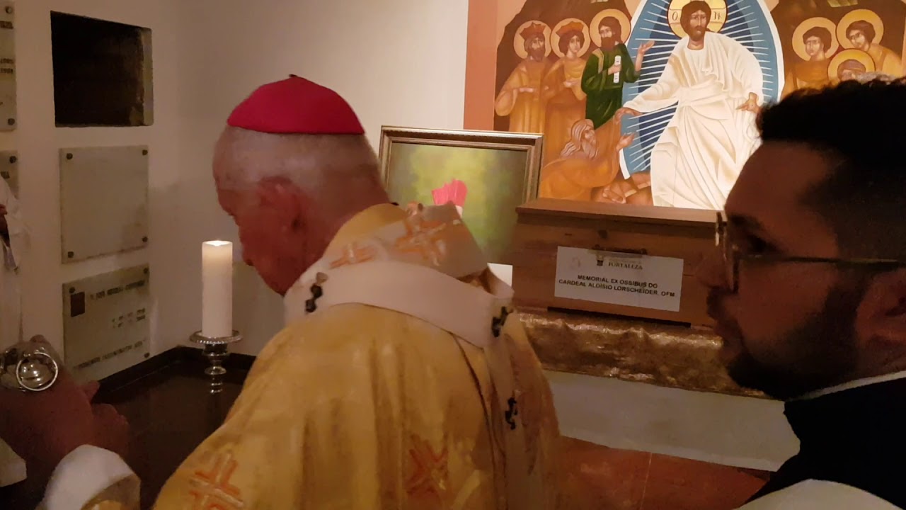 Dom Aloísio Lorscheider repousa na Catedral de Fortaleza