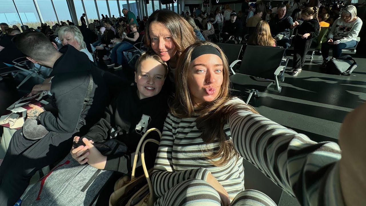 Travel With Us To Disney World!!