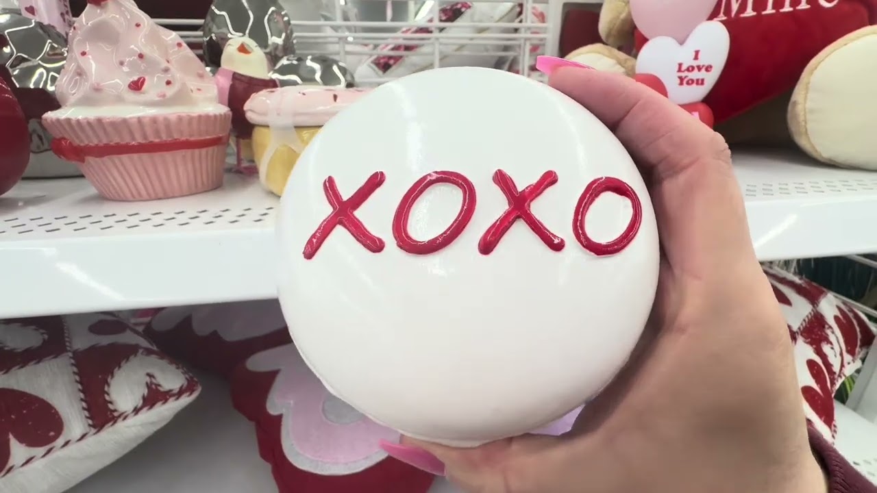 DD’s discount store New Valentine decor 🎀🩷❤️💕