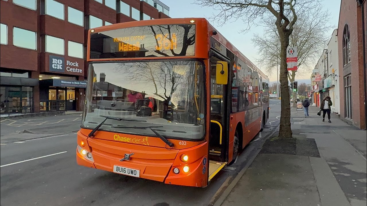 TopoDyn & Thrash Chaserider 632 BU16 UWO Volvo B8RLE ZF