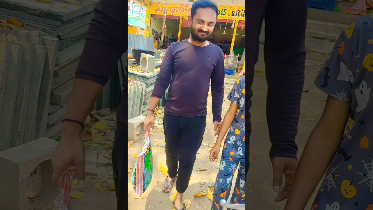 ఫ్రెండ్స్ గుడి దగ్గరికి సున్నం