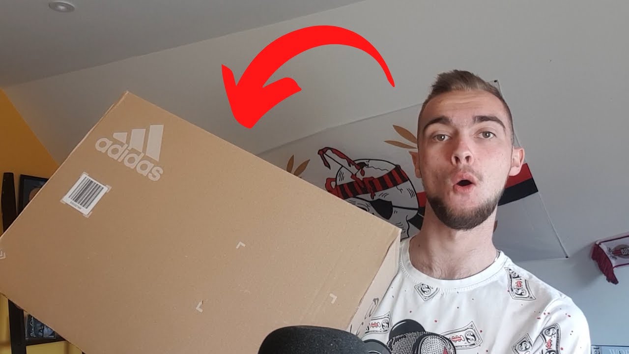 Unboxing D'un Colis De Chez Adidas !