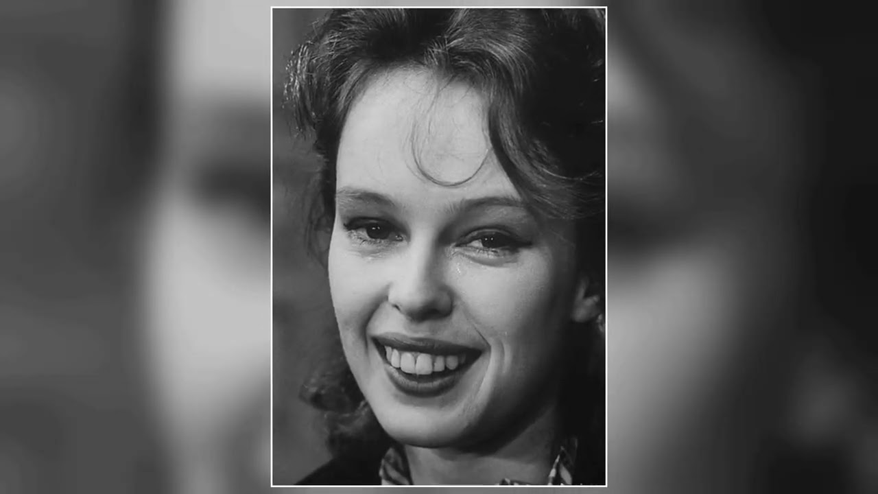 What The Biggest Fans Never Knew About Sandy Dennis