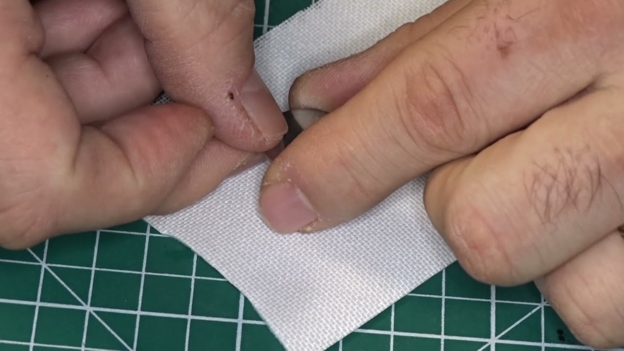 Sicherheitsaugen 4,5mm einfach anbringen