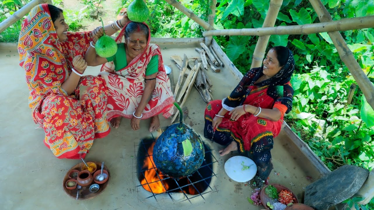 লাউ দিয়ে এক মজার রান্না দেখলেই বাড়িতে বানিয়ে খেতে ইচ্ছা করবে |