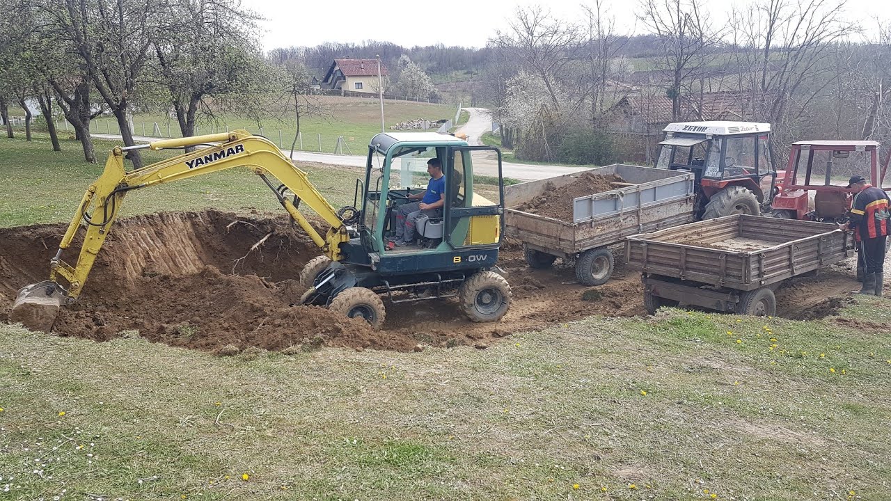 Bager Yanmar B50W - Kopanje zemlje i utovar ( Zetor & MF )